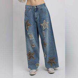 BlueVelvet Wild Star Patch Jeans